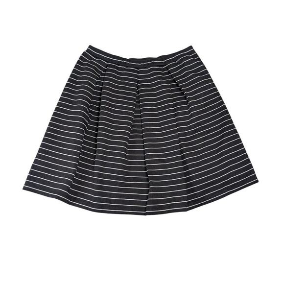 Max Studio Women's Small Black & White Striped Pleated Mini Skirt with Pockets - Picture 1 of 6